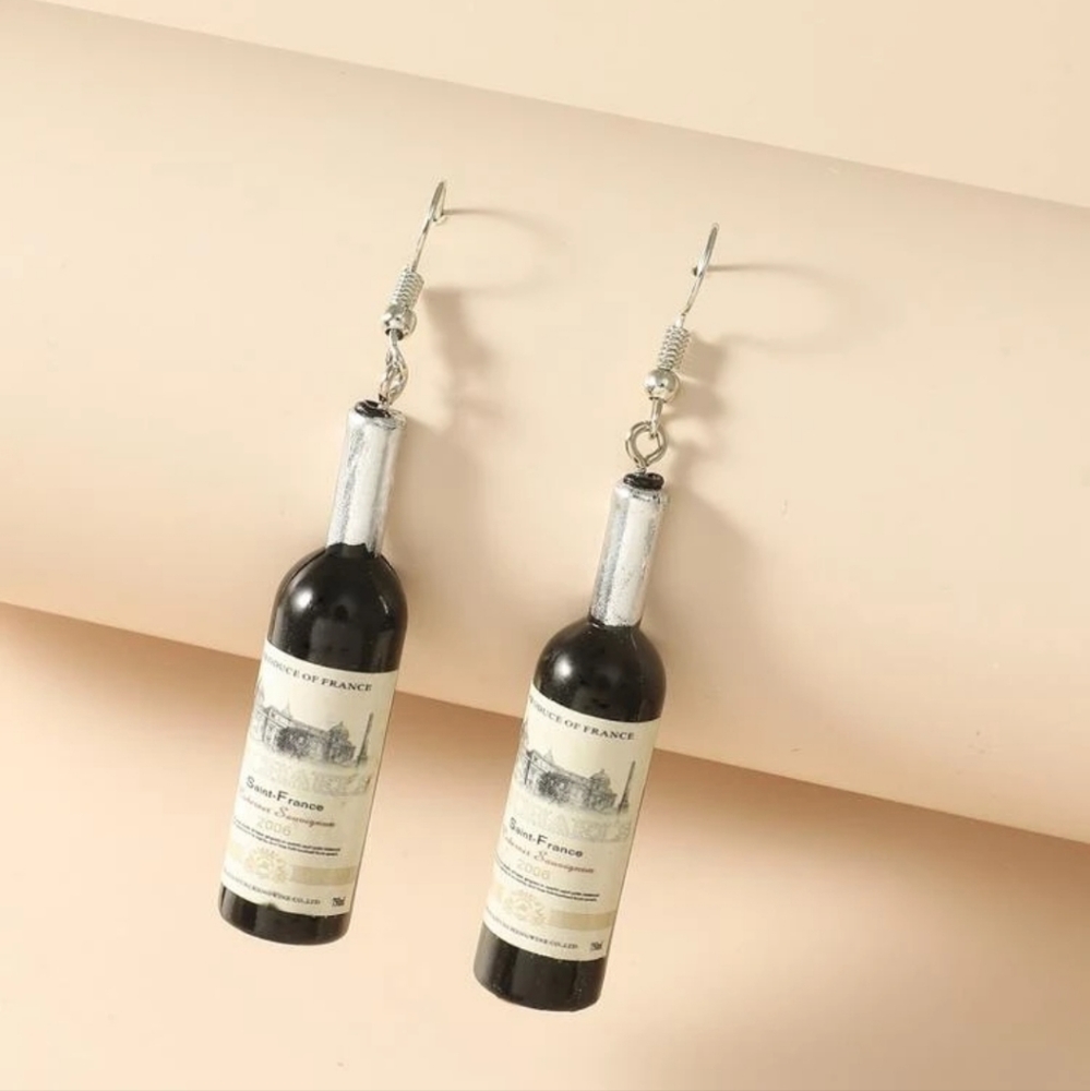 RED WINE BOTTLE EARRINGS DRINK TINY MINI MICRO CUTE GIFT FUN - Picture 2 of 2